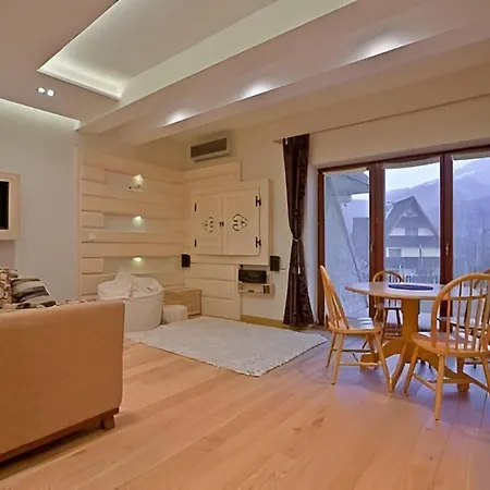 Mountain Szymoszkowa Appartement
