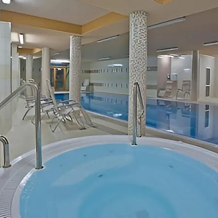 Mountain Szymoszkowa Apartman *